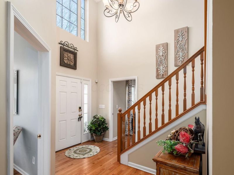 203 Wagon Trail S, Powell, OH 43065 Photo 7