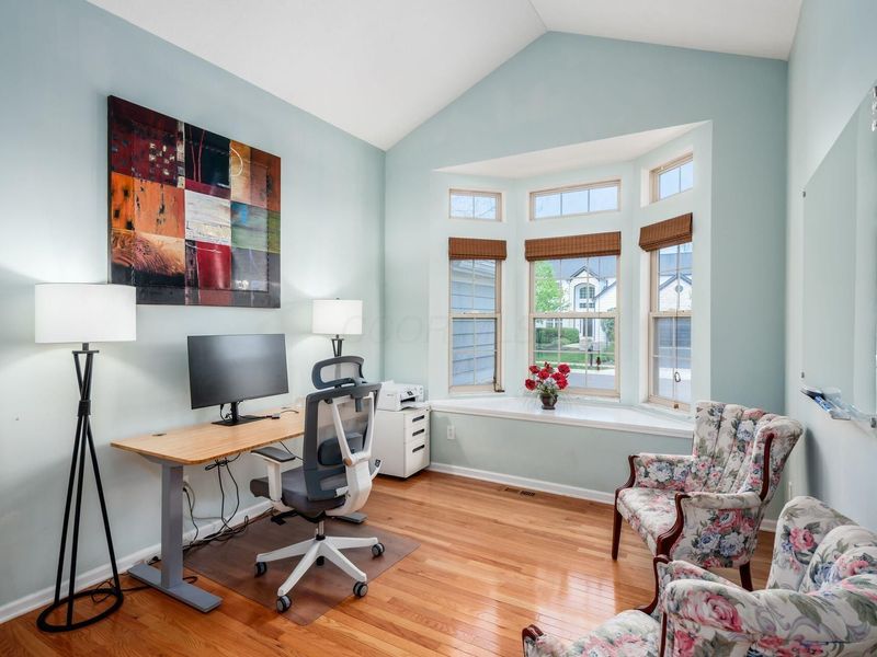 203 Wagon Trail S, Powell, OH 43065 Photo 8