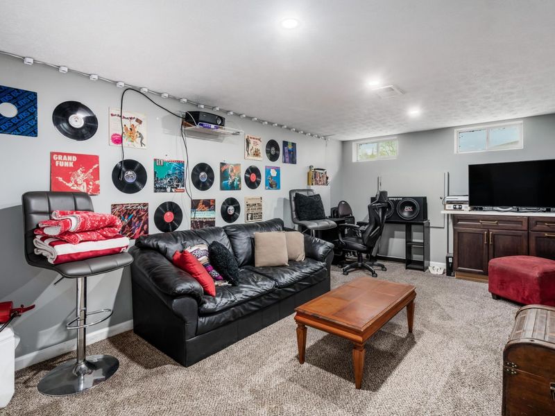 4289 Astor Avenue, Columbus, OH 43227 Photo 22