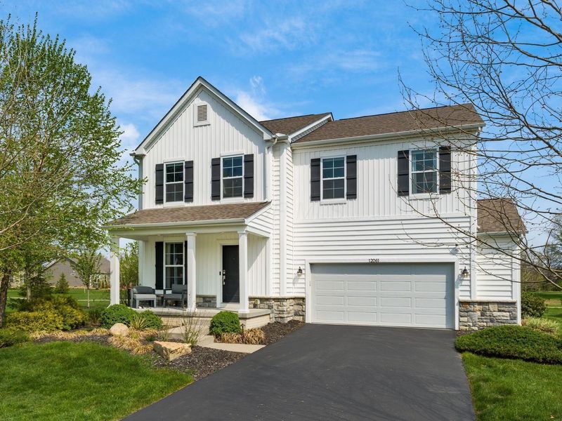 12061 Herons Landing Drive NW, Pickerington, OH 43147 Photo 2