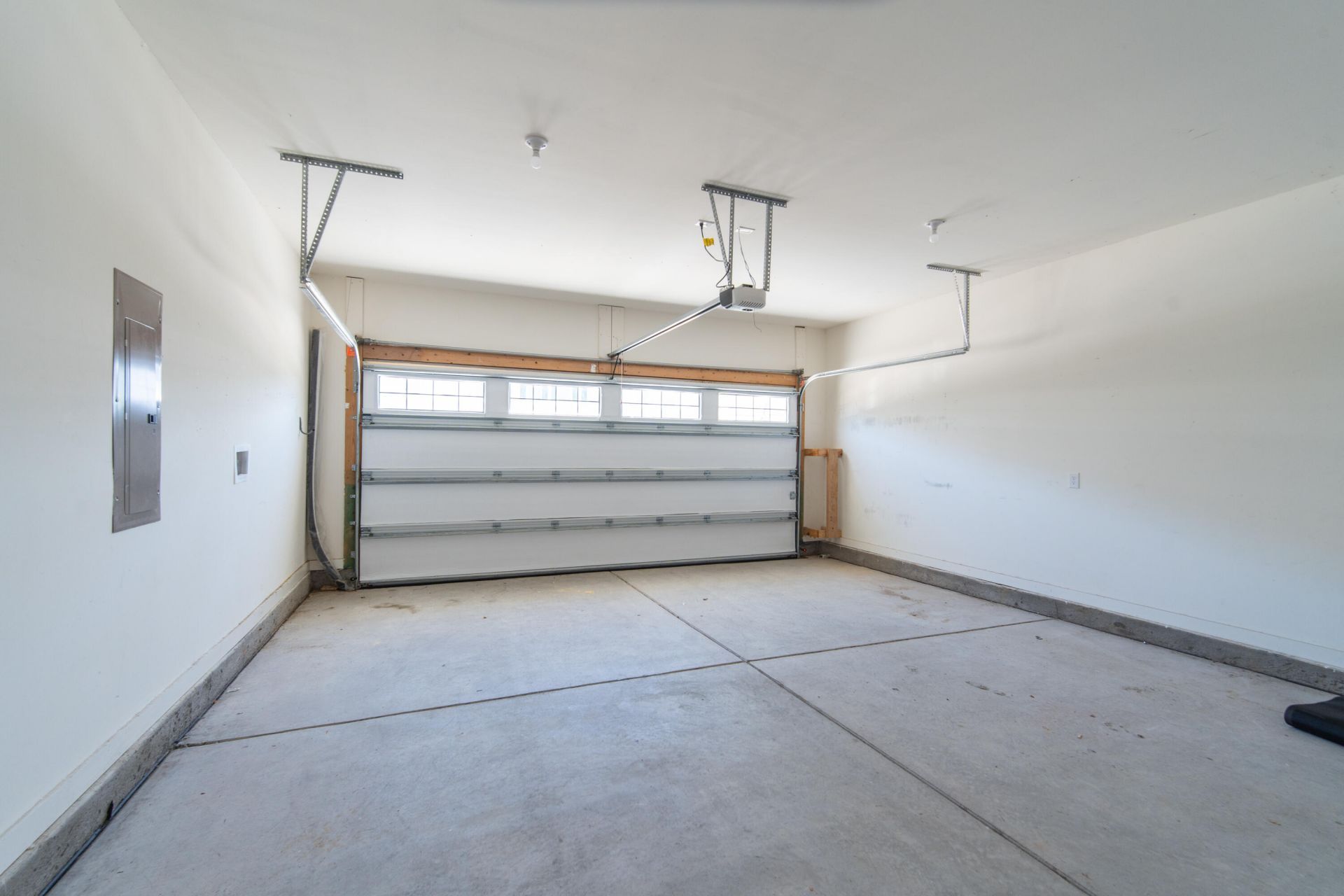 1016 Swamp Harrier Avenue Photo 17