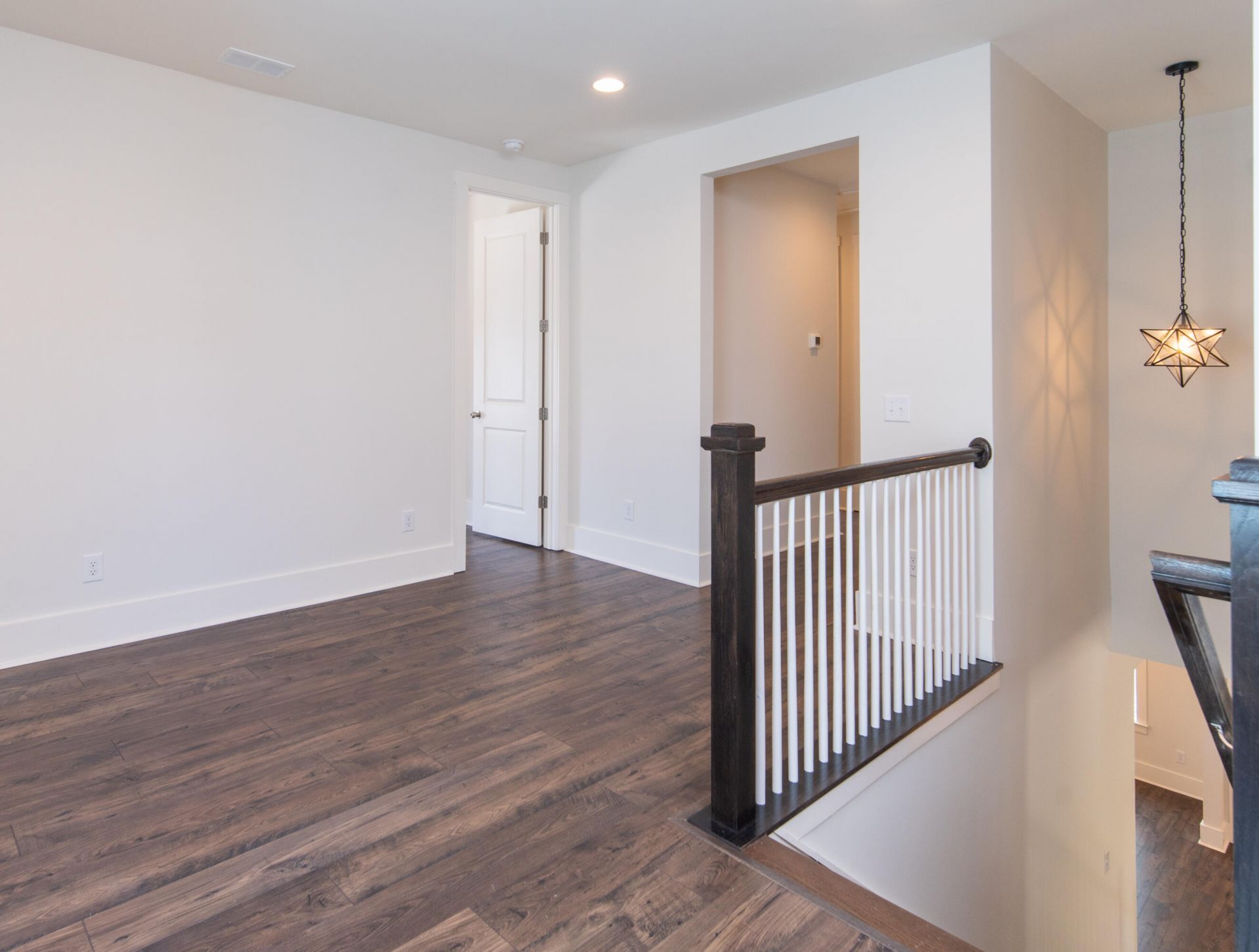 1016 Swamp Harrier Avenue Photo 19