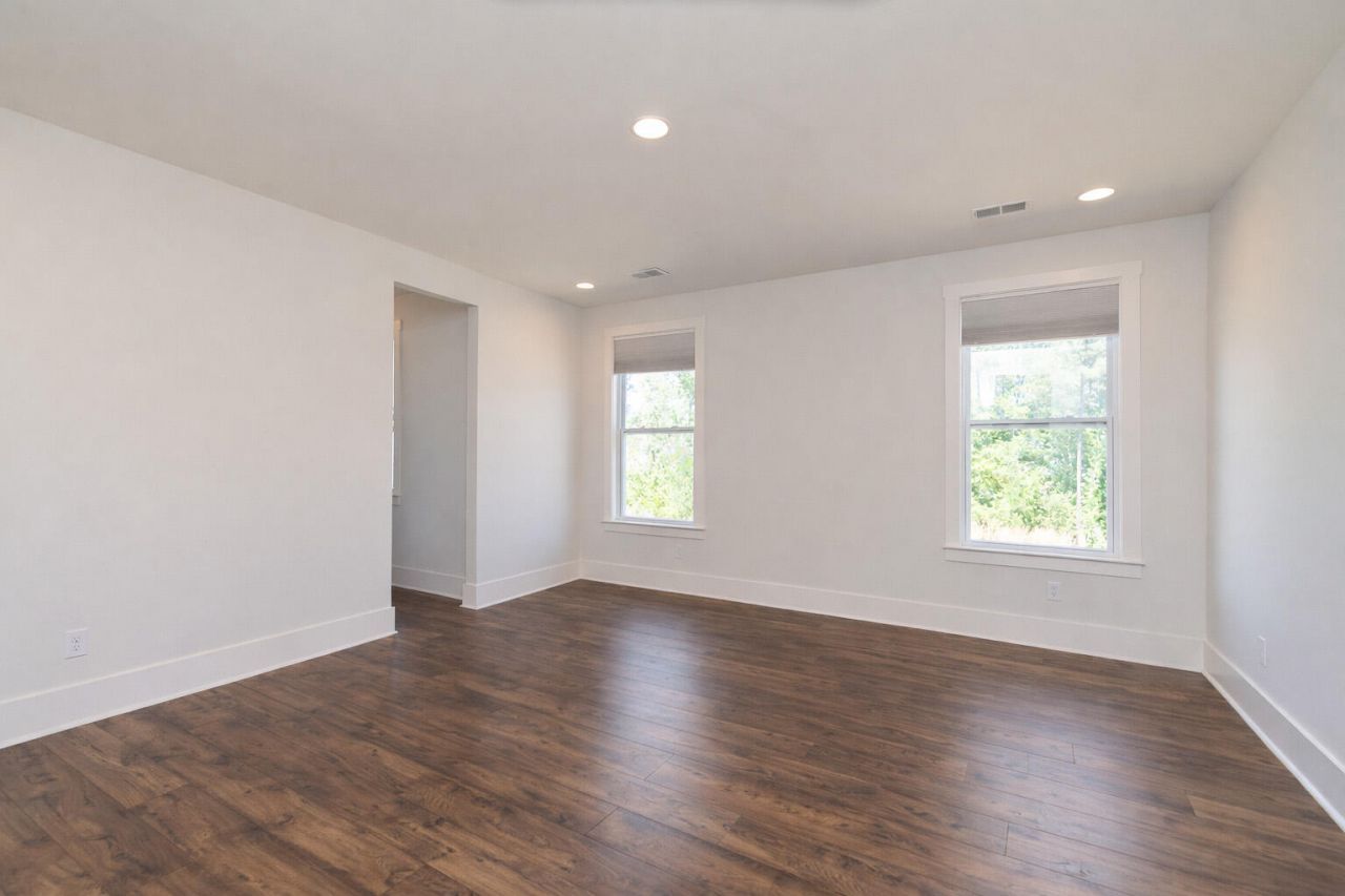 1016 Swamp Harrier Avenue Photo 21