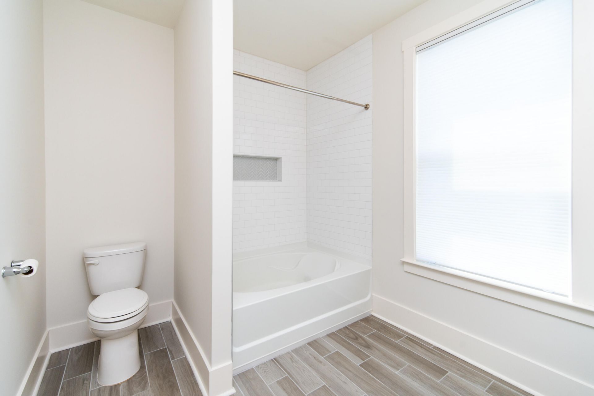 1016 Swamp Harrier Avenue Photo 26