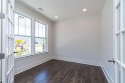 1016 Swamp Harrier Avenue photo 4