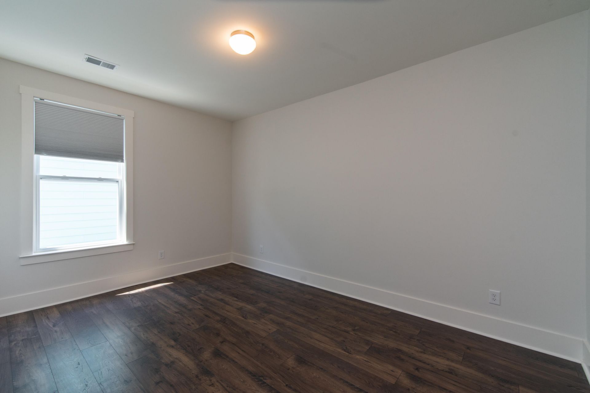 1016 Swamp Harrier Avenue Photo 32