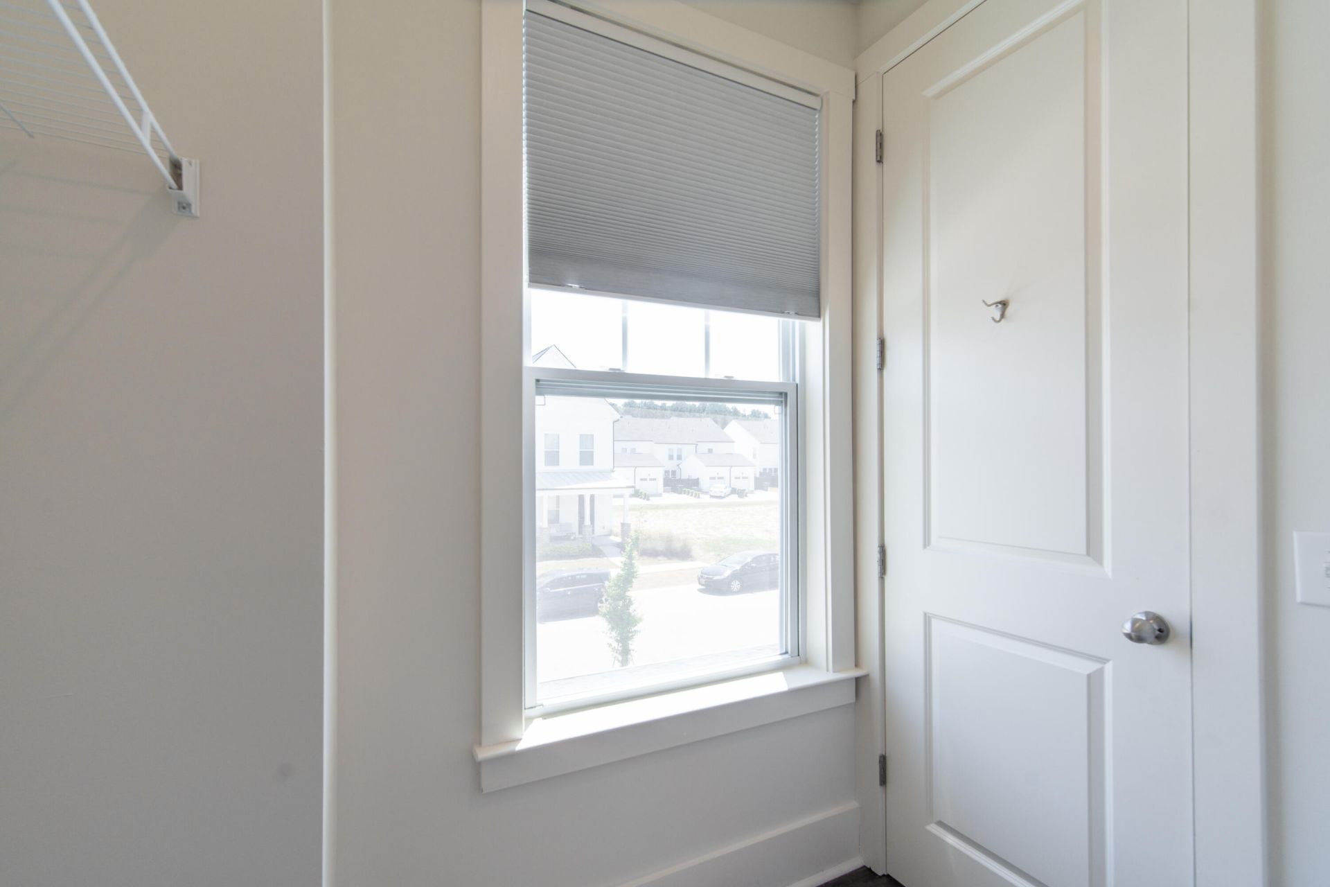 1016 Swamp Harrier Avenue Photo 38