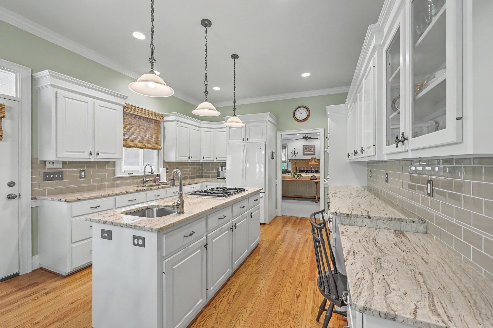 490 Barfield Drive Photo 23