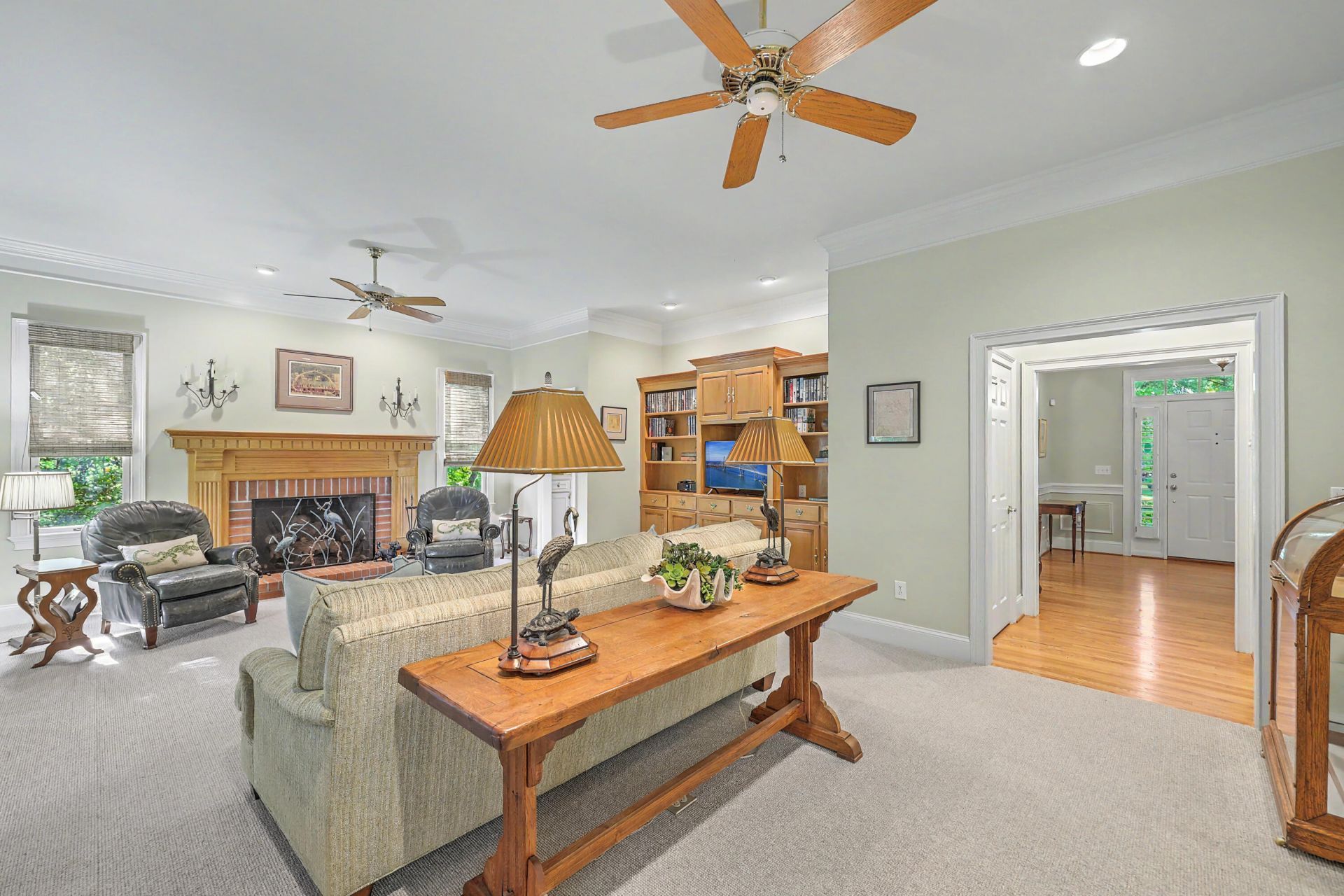 490 Barfield Drive Photo 32