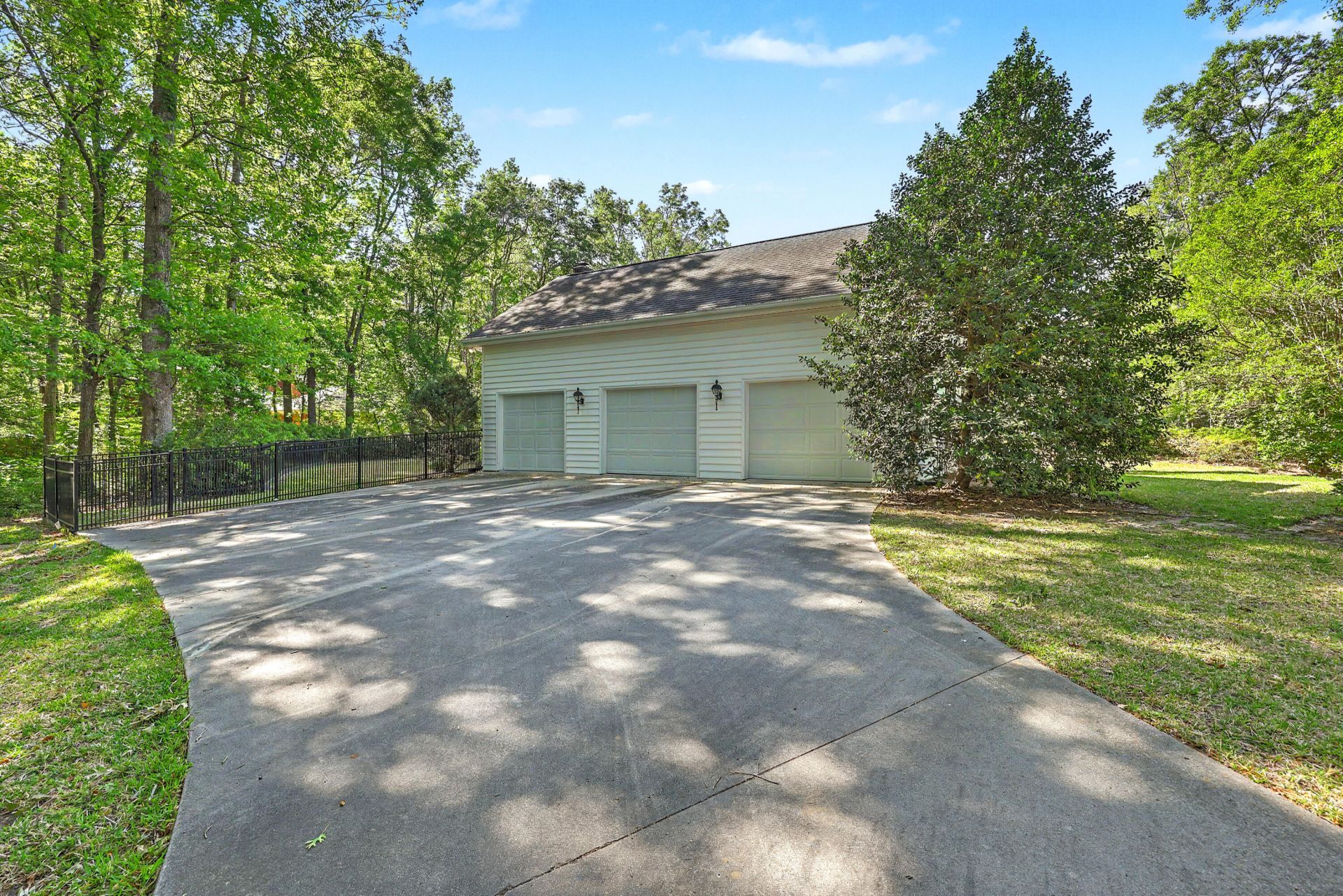 490 Barfield Drive Photo 61