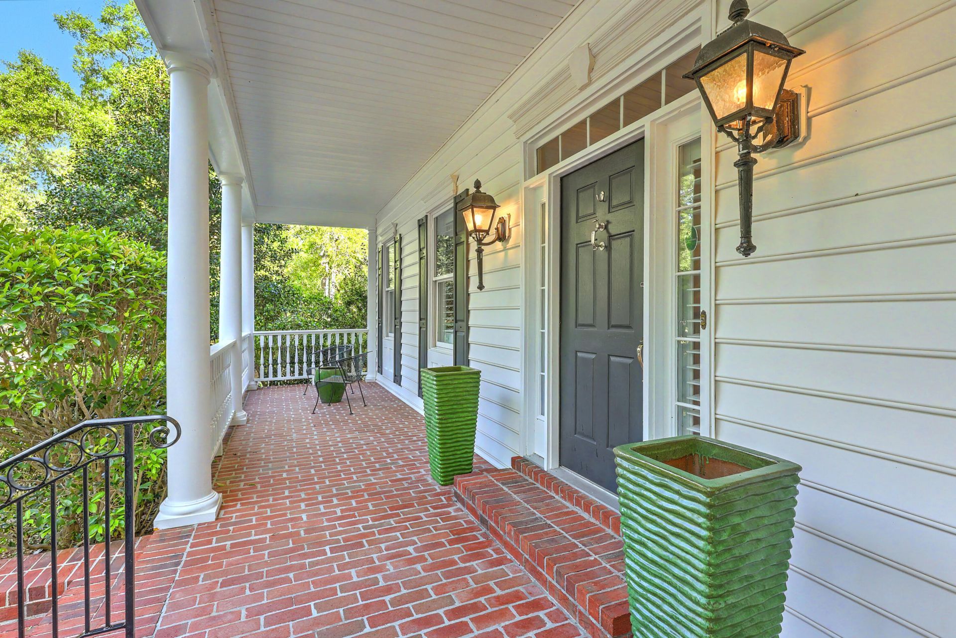 490 Barfield Drive Photo 9