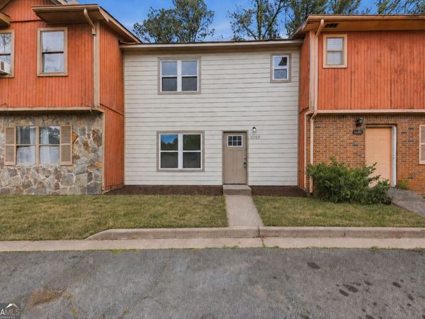 2050 Lenoa Lane, Austell, GA 30106