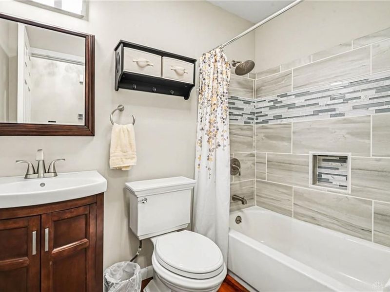 6209 7 Pines Drive, Miami Township, OH 45449 Photo 18