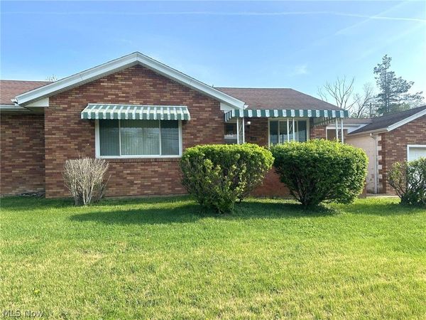 2407 36th Street , Parkersburg, WV 26104