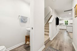 251 Christiana Ln. photo 4