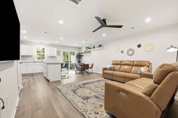 251 Christiana Ln. photo 4