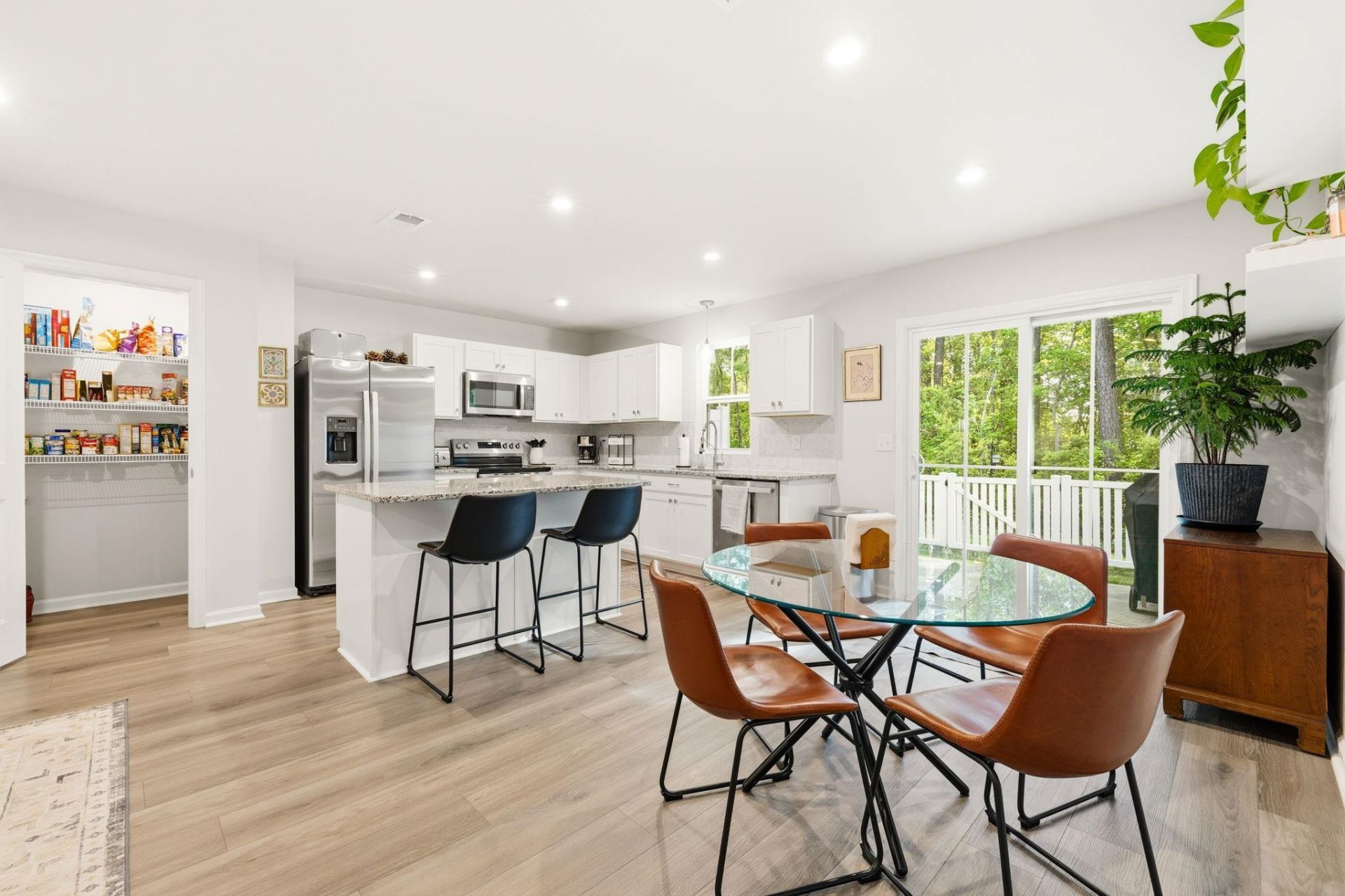 251 Christiana Ln. Photo 9