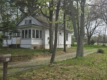 512 W FRANKLIN ROAD, GLASSBORO, NJ 08028