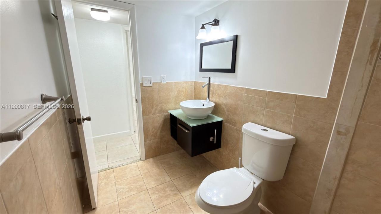 403 SW 148th Ave, Unit 3B, Pembroke Pines, FL 33027 Photo