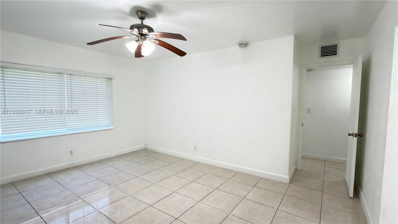 403 SW 148th Ave, Unit 3B, Pembroke Pines, FL 33027 Photo