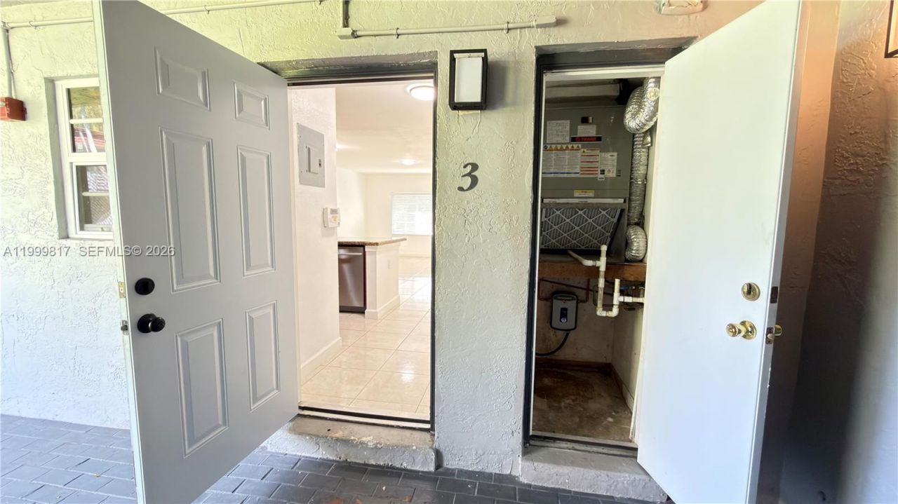 403 SW 148th Ave, Unit 3B, Pembroke Pines, FL 33027 Photo
