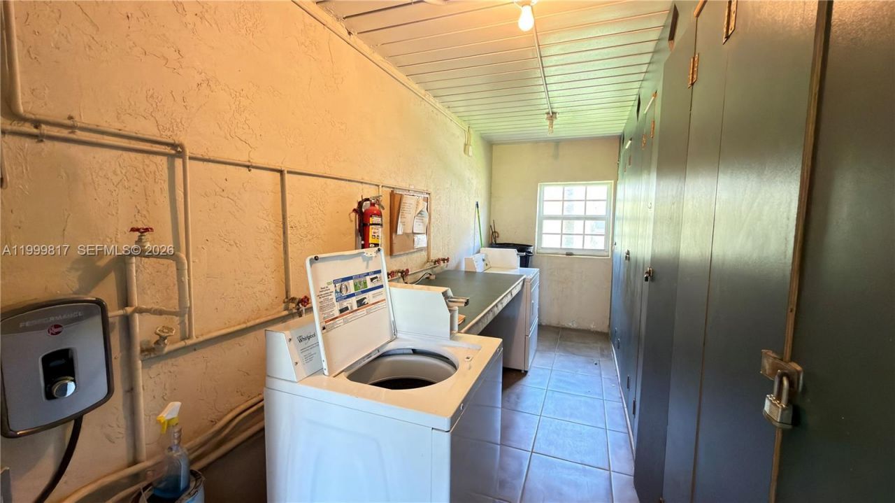 403 SW 148th Ave, Unit 3B, Pembroke Pines, FL 33027 Photo