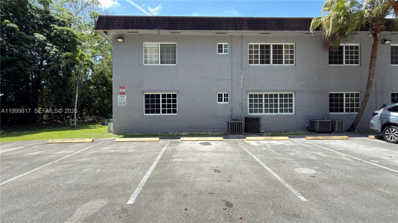403 SW 148th Ave, Unit 3B, Pembroke Pines, FL 33027 Photo