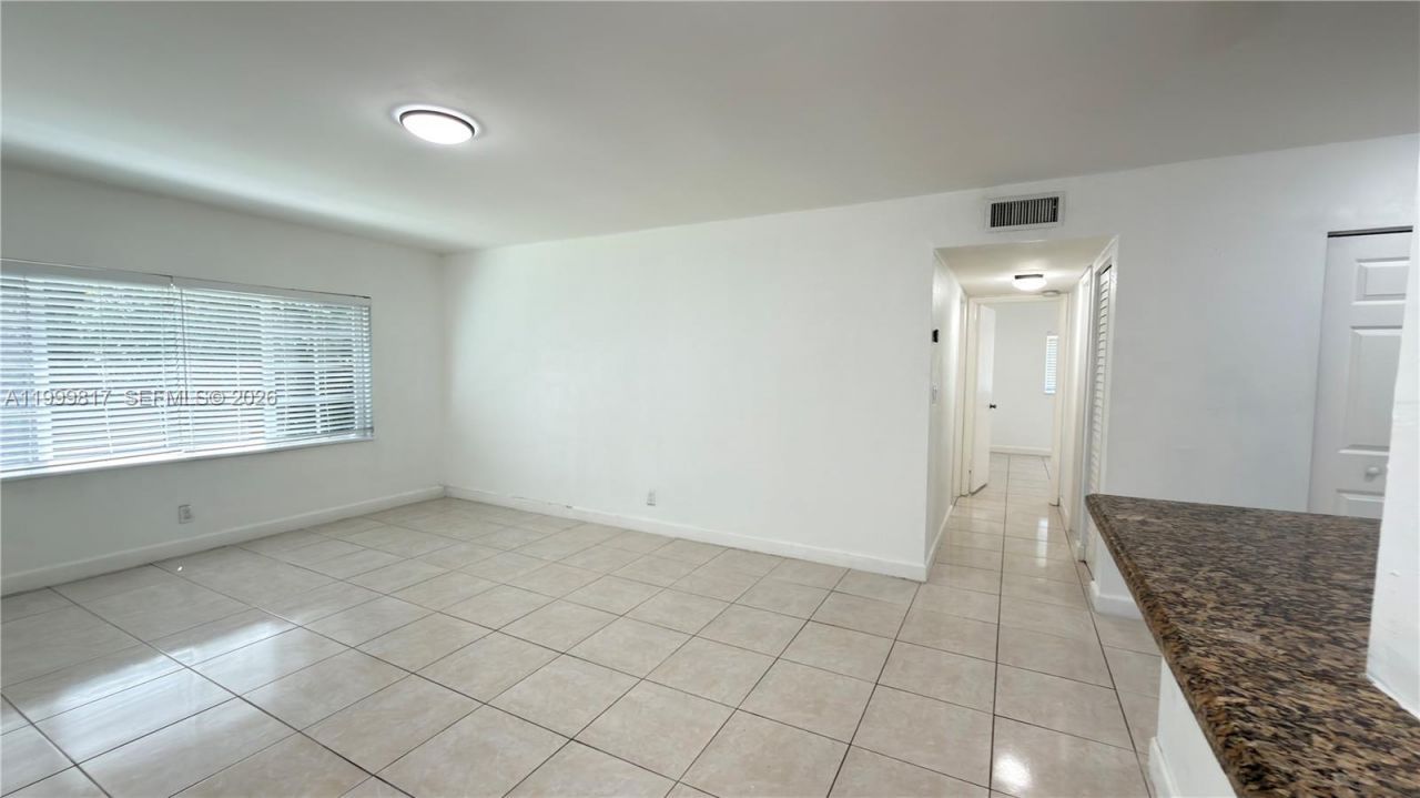 403 SW 148th Ave, Unit 3B, Pembroke Pines, FL 33027 Photo