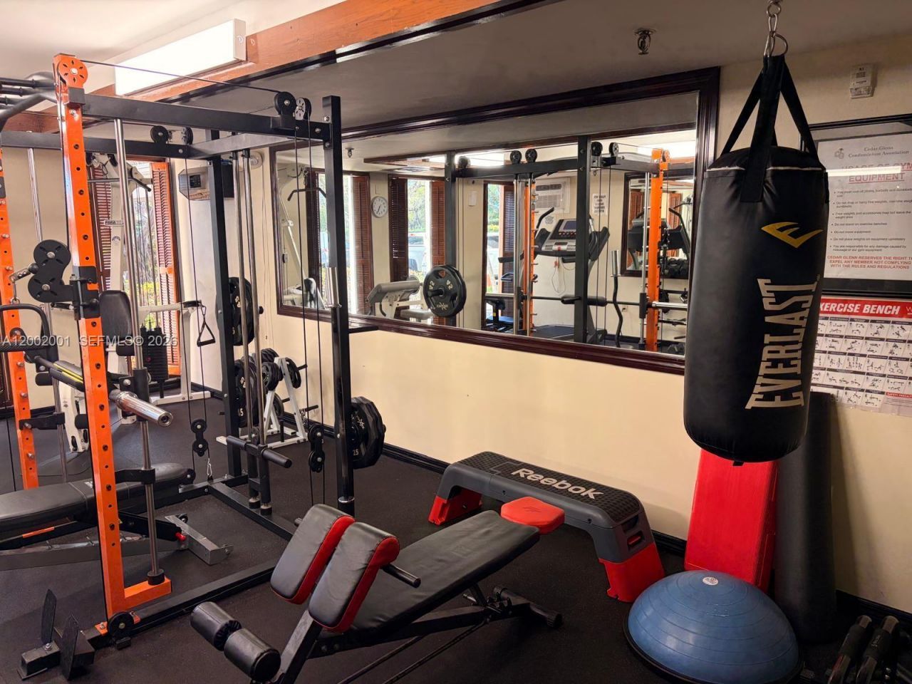 671 NE 195th St, Unit 208E, Miami, FL 33179 Photo