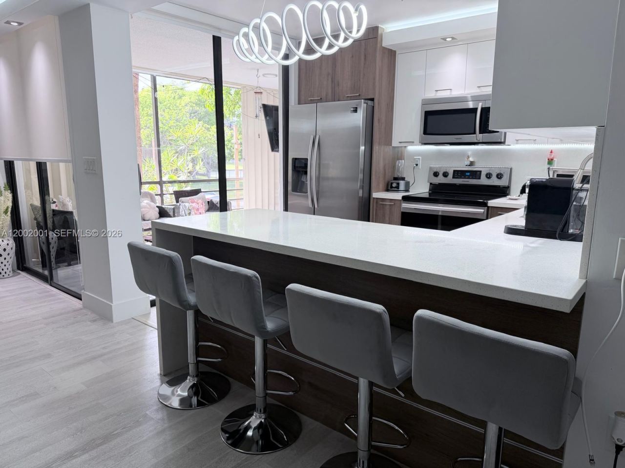 671 NE 195th St, Unit 208E, Miami, FL 33179 Photo