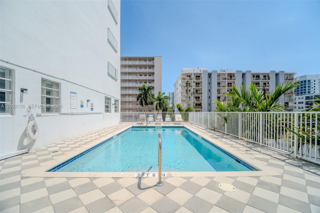1331 Lincoln Rd, Unit 804, Miami Beach, FL 33139 Photo