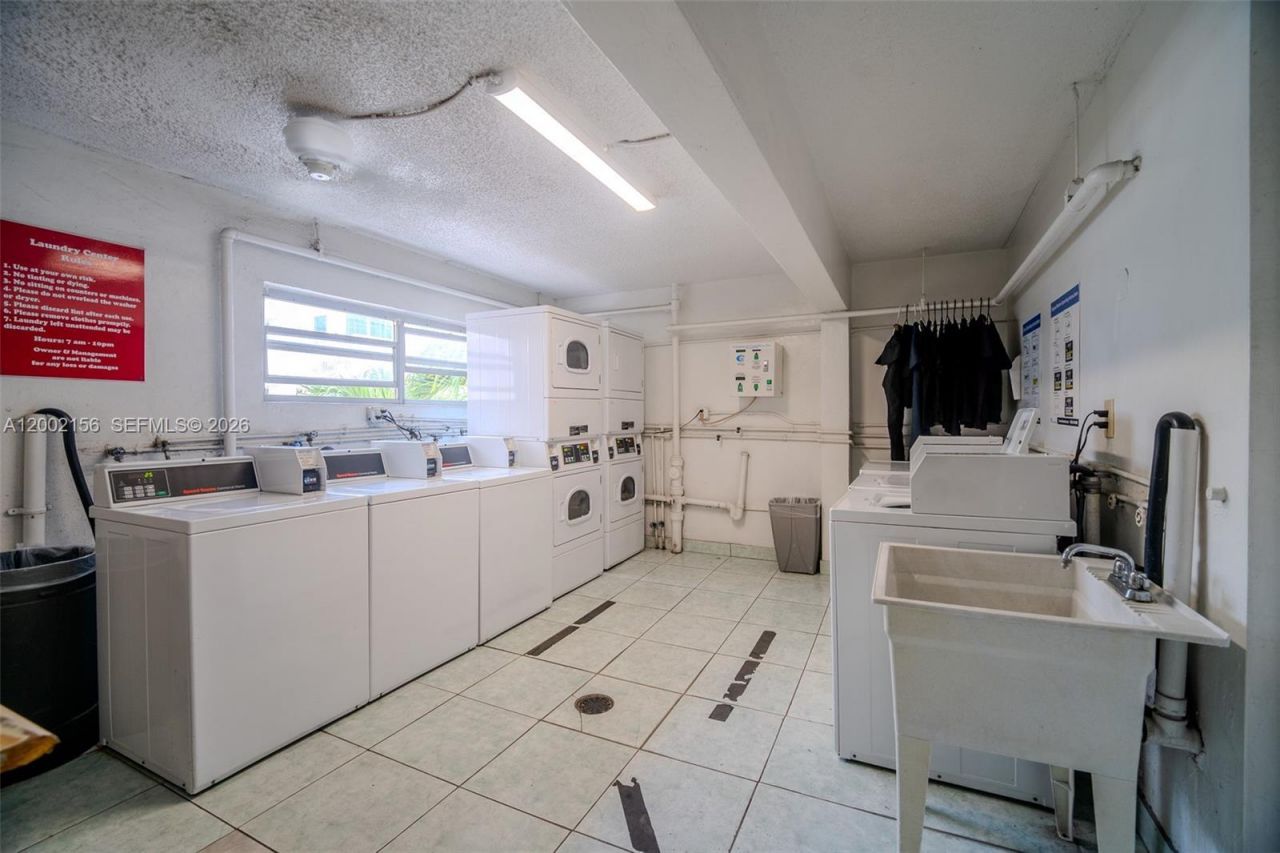 1331 Lincoln Rd, Unit 804, Miami Beach, FL 33139 Photo