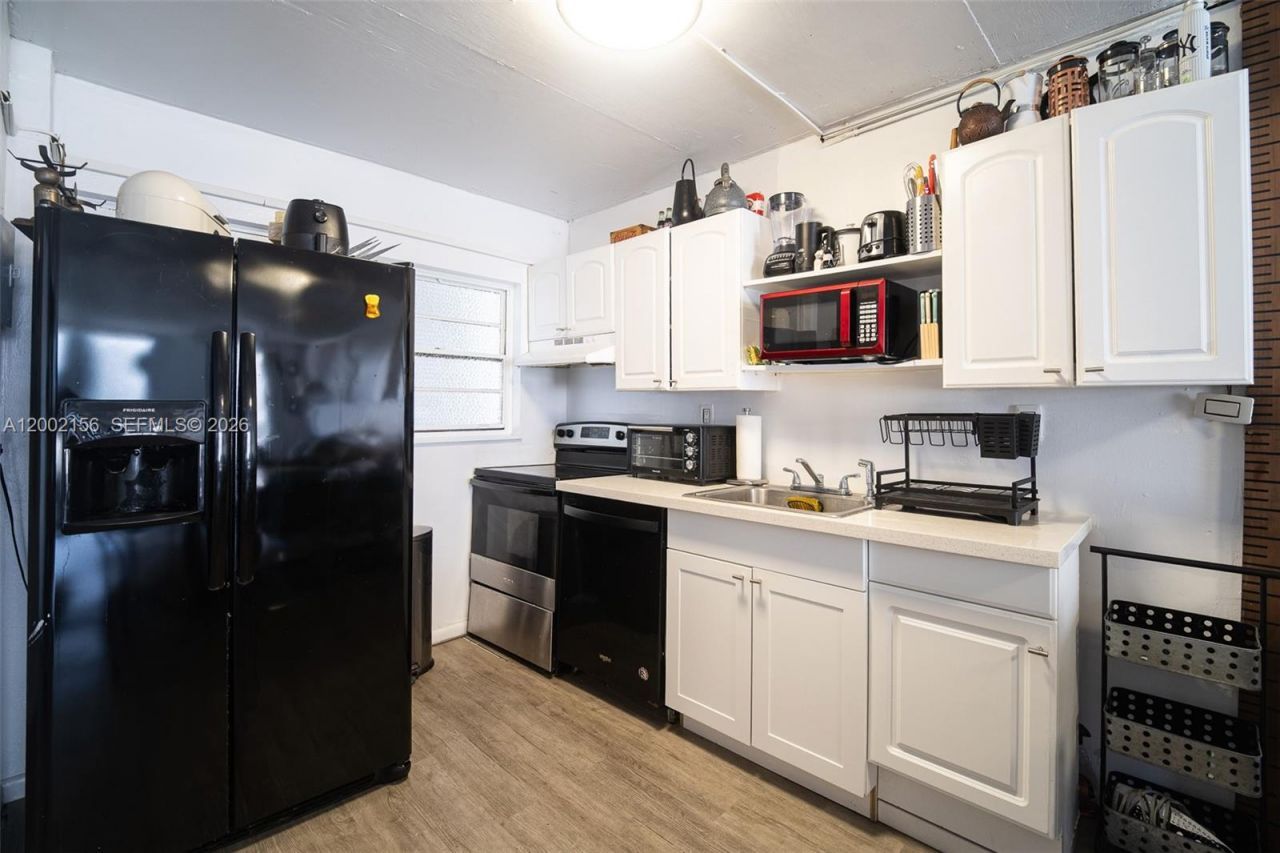 1331 Lincoln Rd, Unit 804, Miami Beach, FL 33139 Photo