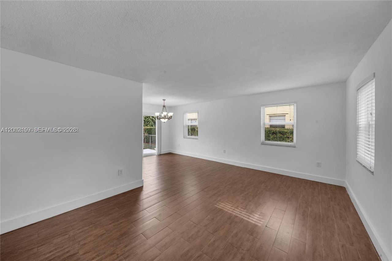 247 Bird Rd, Unit -, Coral Gables, FL 33146 Photo