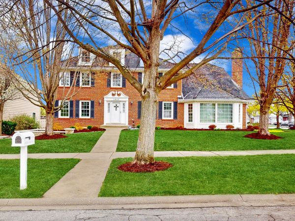 1803 River Ridge Circle , Naperville, IL 60565