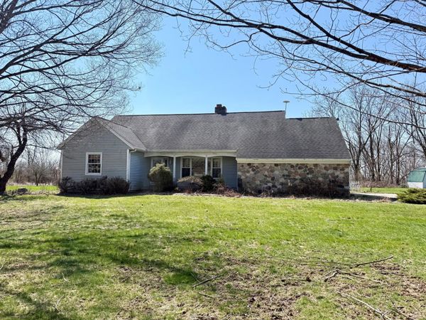 6671 Centerline Road, Saranac, MI 48881