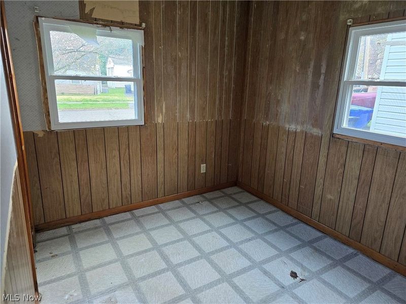 652 Ohio Ave., Mc Donald, OH 44437 Photo 5