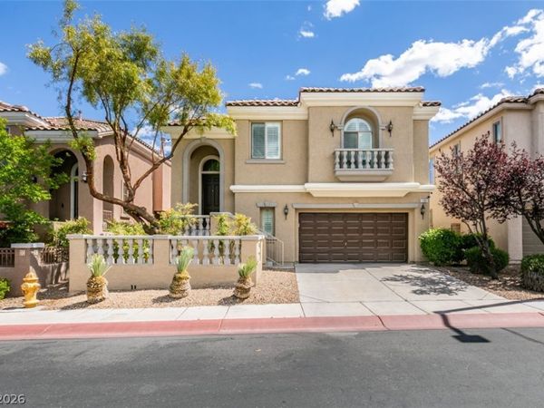 11901 Amistoso Lane, Las Vegas, NV 89138