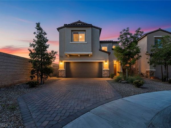 135 Moon Ranch Avenue, North Las Vegas, NV 89031
