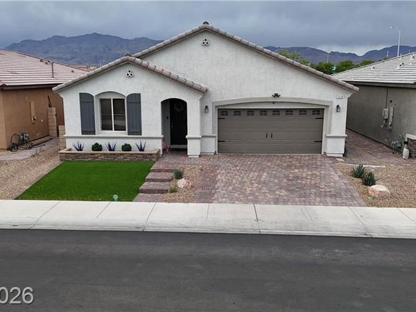 1518 Morning Bell Avenue, North Las Vegas, NV 89081