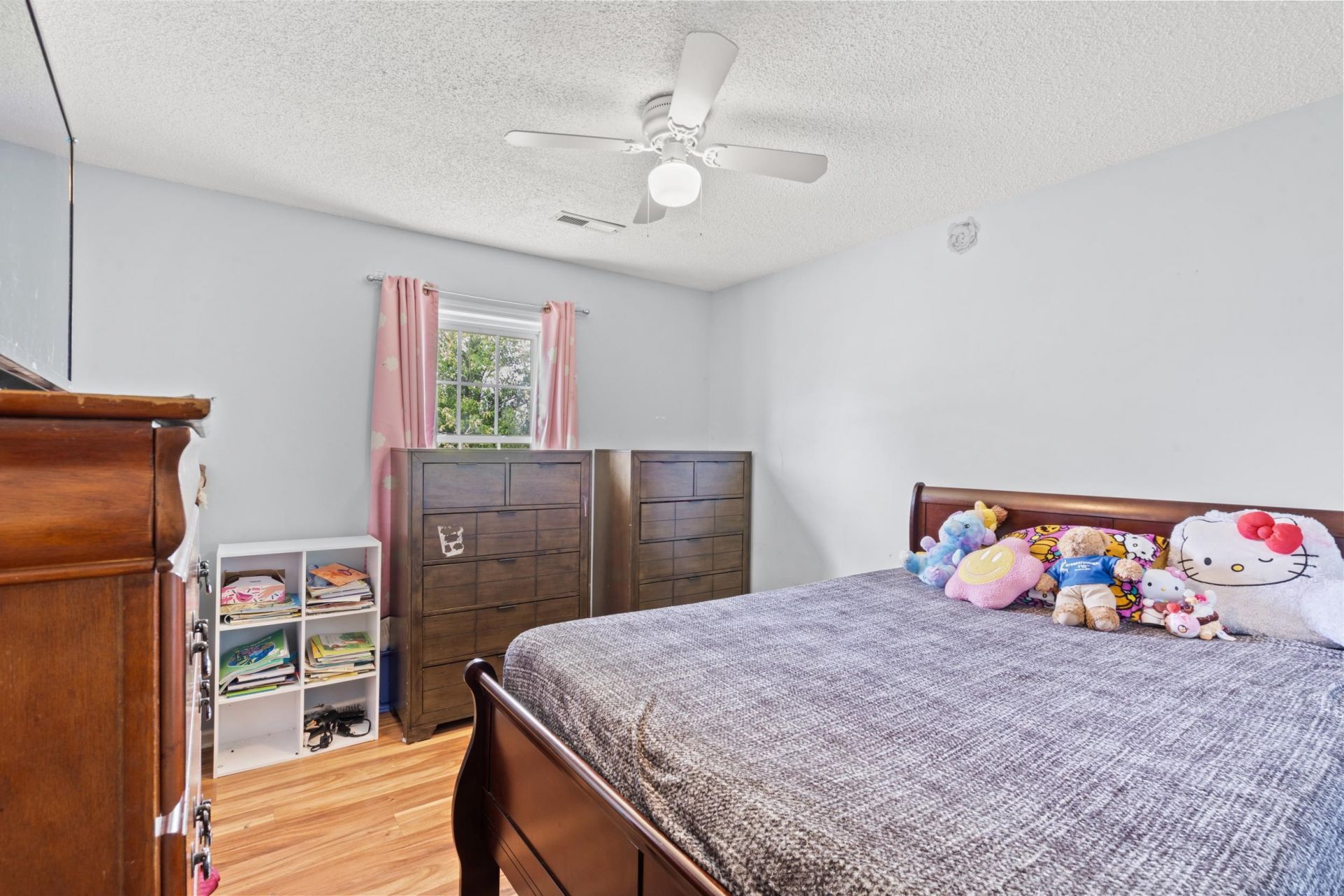 5168 Spring St. Photo 9