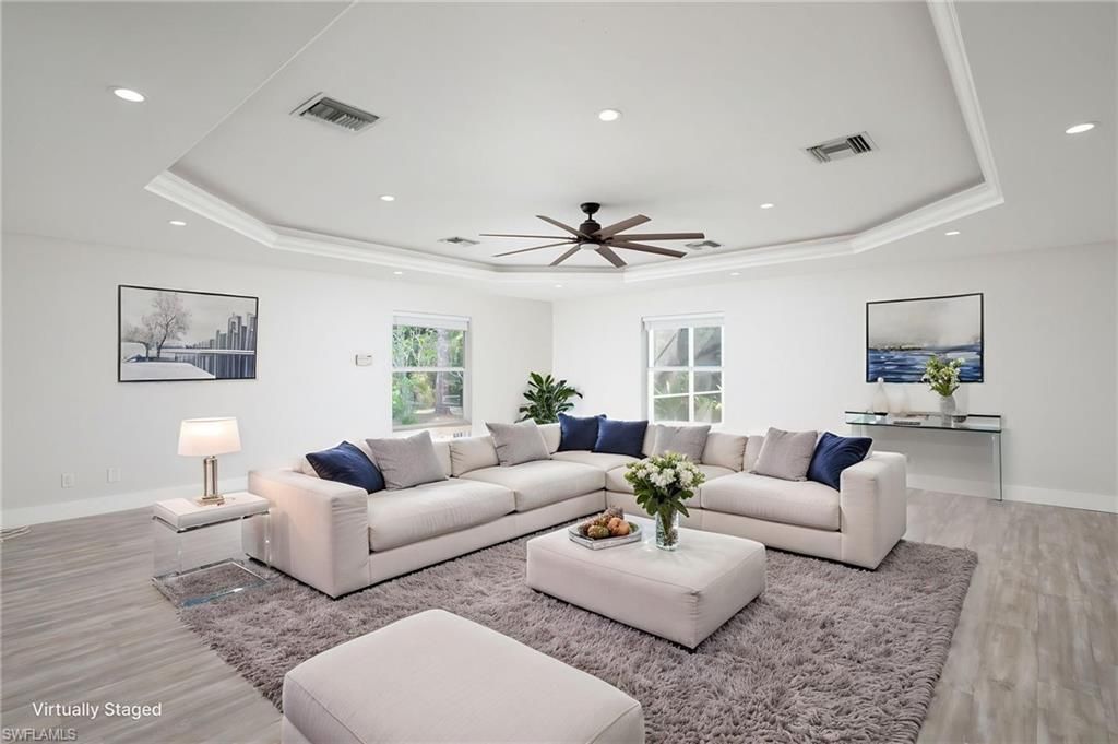 380 6th St Ne, Naples, FL 34120 Photo