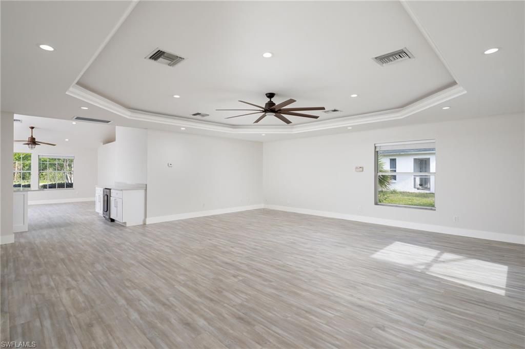 380 6th St Ne, Naples, FL 34120 Photo