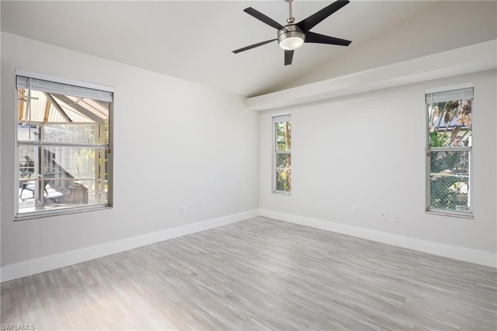 380 6th St Ne, Naples, FL 34120 Photo