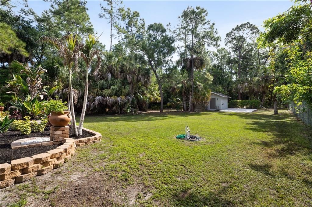 380 6th St Ne, Naples, FL 34120 Photo