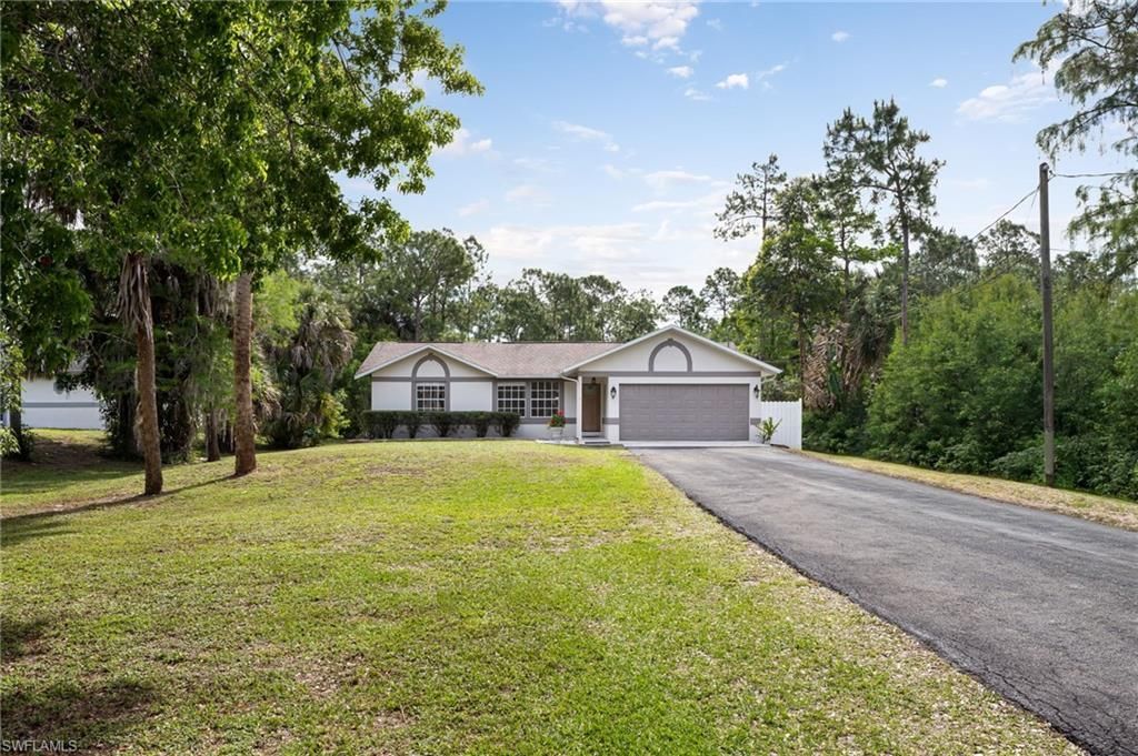 380 6th St Ne, Naples, FL 34120 Photo