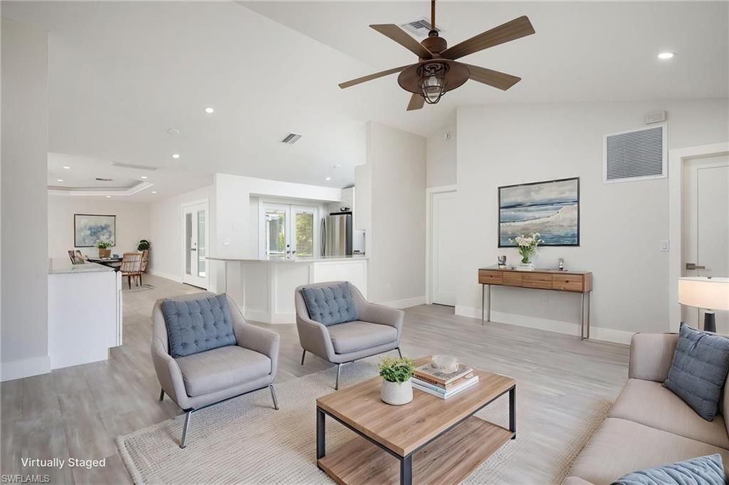 380 6th St Ne, Naples, FL 34120 Photo