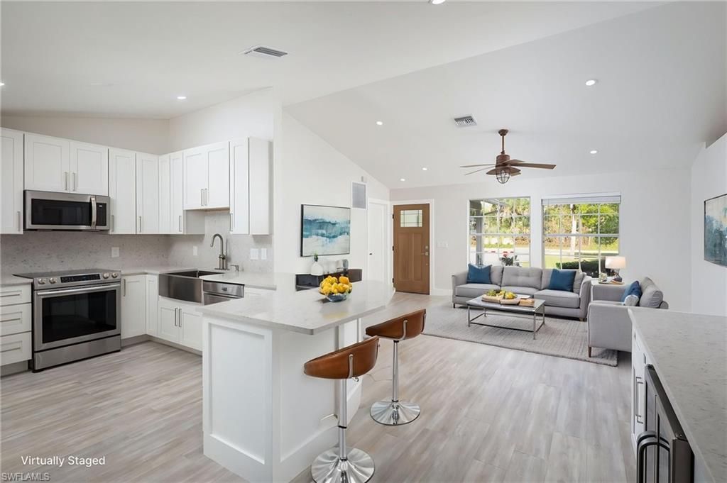 380 6th St Ne, Naples, FL 34120 Photo