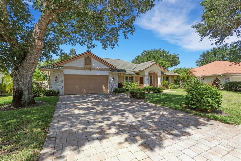 219 Monterey Dr, Naples, FL 34119 Photo