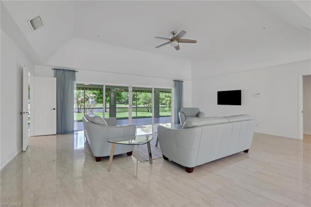 219 Monterey Dr, Naples, FL 34119 Photo